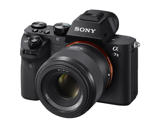 Sony FE 50 mm f/1,8 Foto-Kurier + aparat